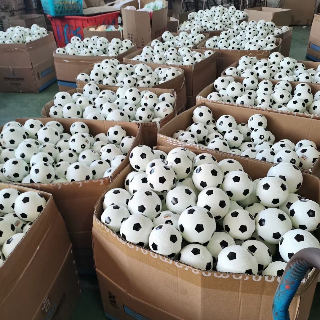 12cm36克黑白毛毛足球产品图