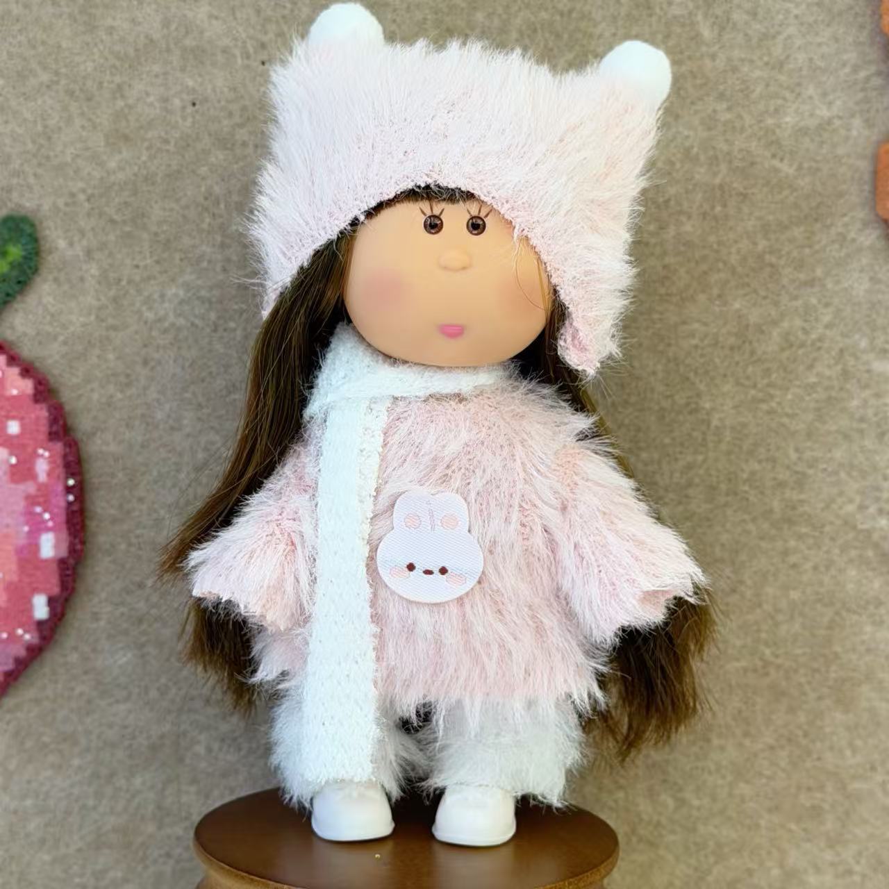 14cm mini potato vinyl doll Mia, a Spanish Internet celebrity with bean-shaped eyes, is a dress-up toy details Picture