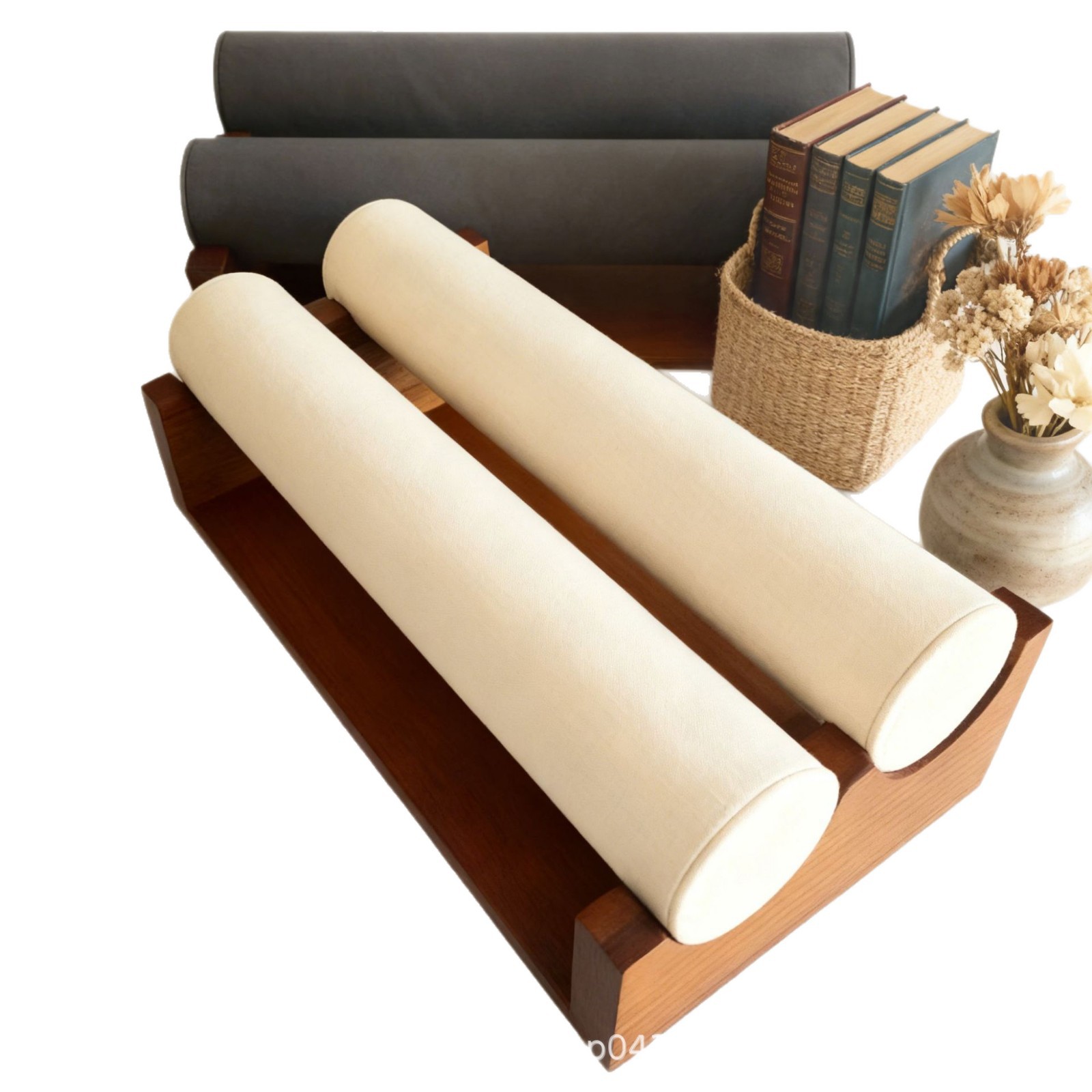 珠宝/锆石手镯/小猪佩奇手串/二代蜜蜡/珠宝首饰白底实物图