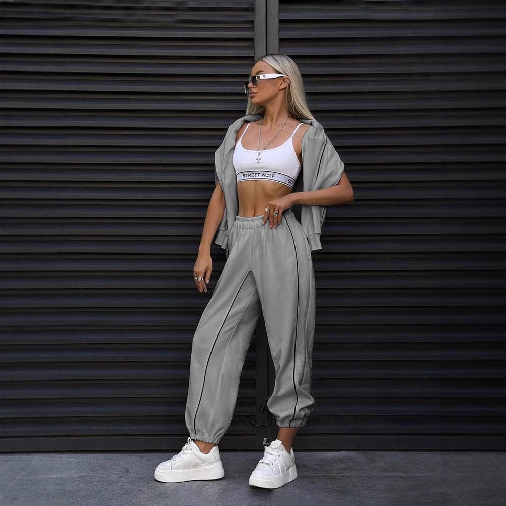 European and American cross-border streetwear women's fashion long-sleeved line sweatshirt, long pants, sportswear set, casual two-piece set for women Application Scenario