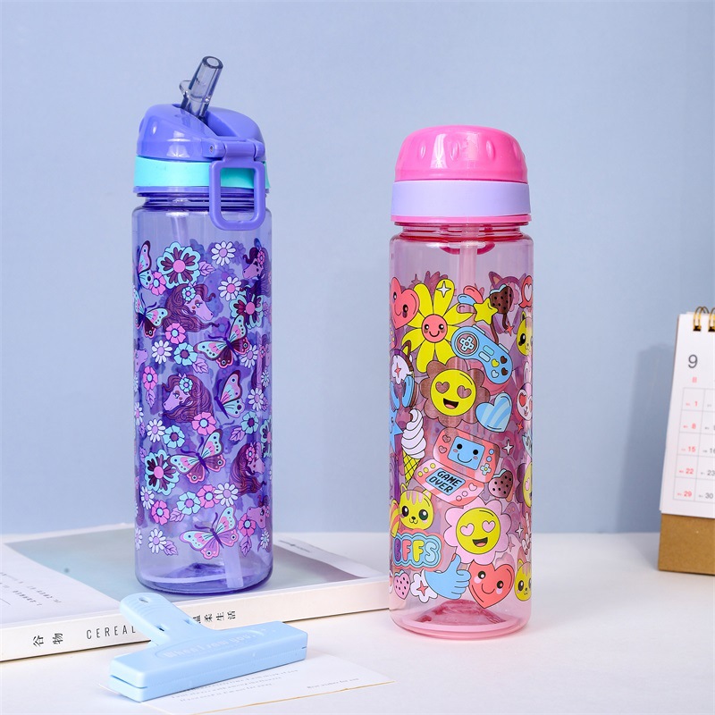 Children's cartoon spout water cup, summer primary school and kindergarten straw direct drinking cup, special convenient water bottle for school Specification image