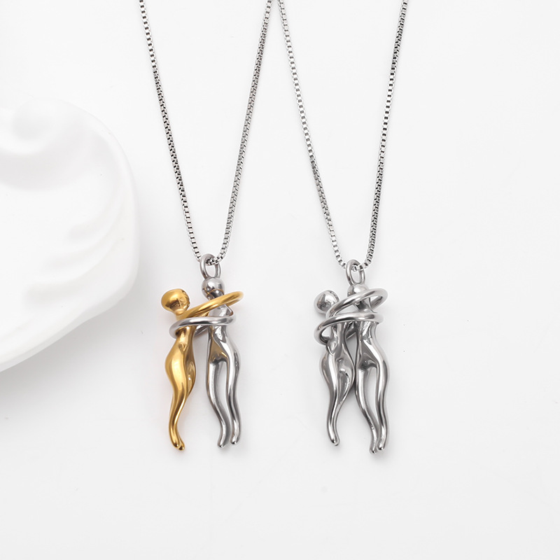 Cross-border couples embrace a niche detachable necklace, a fashionable, individual and exquisite design with a titanium steel gold-plated collarbone chain
