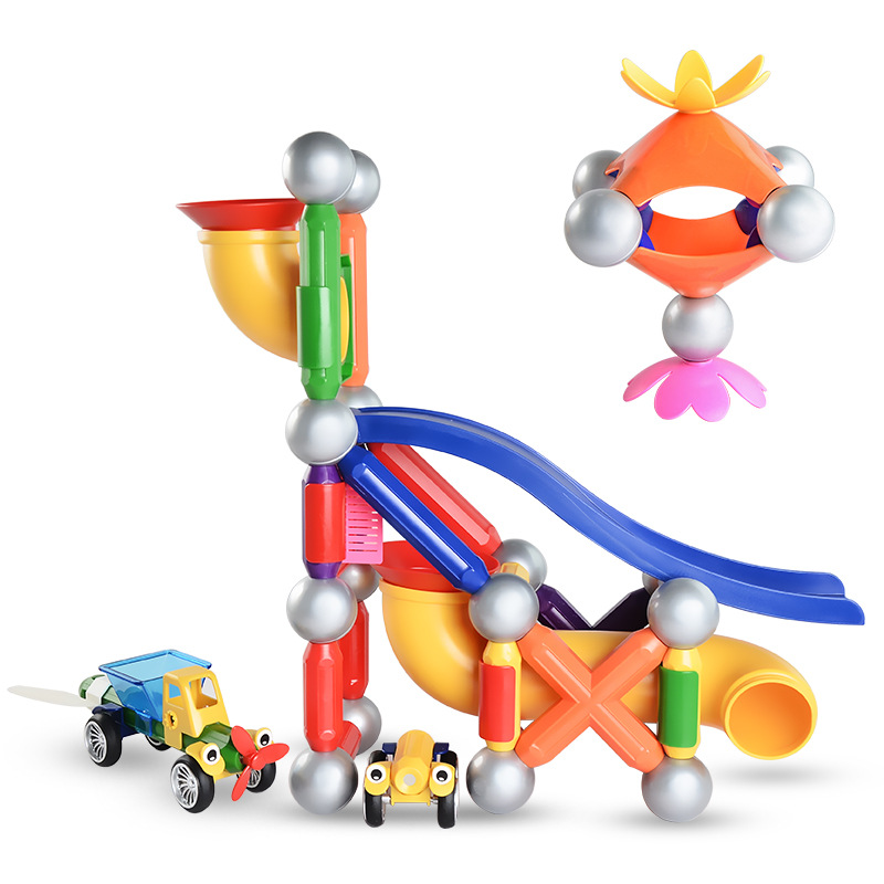 77pcs Magnetic cart bucket toy set wholesale, kindergarten magnetic building blocks, engineering pipeline, educational DIY combination Application Scenario