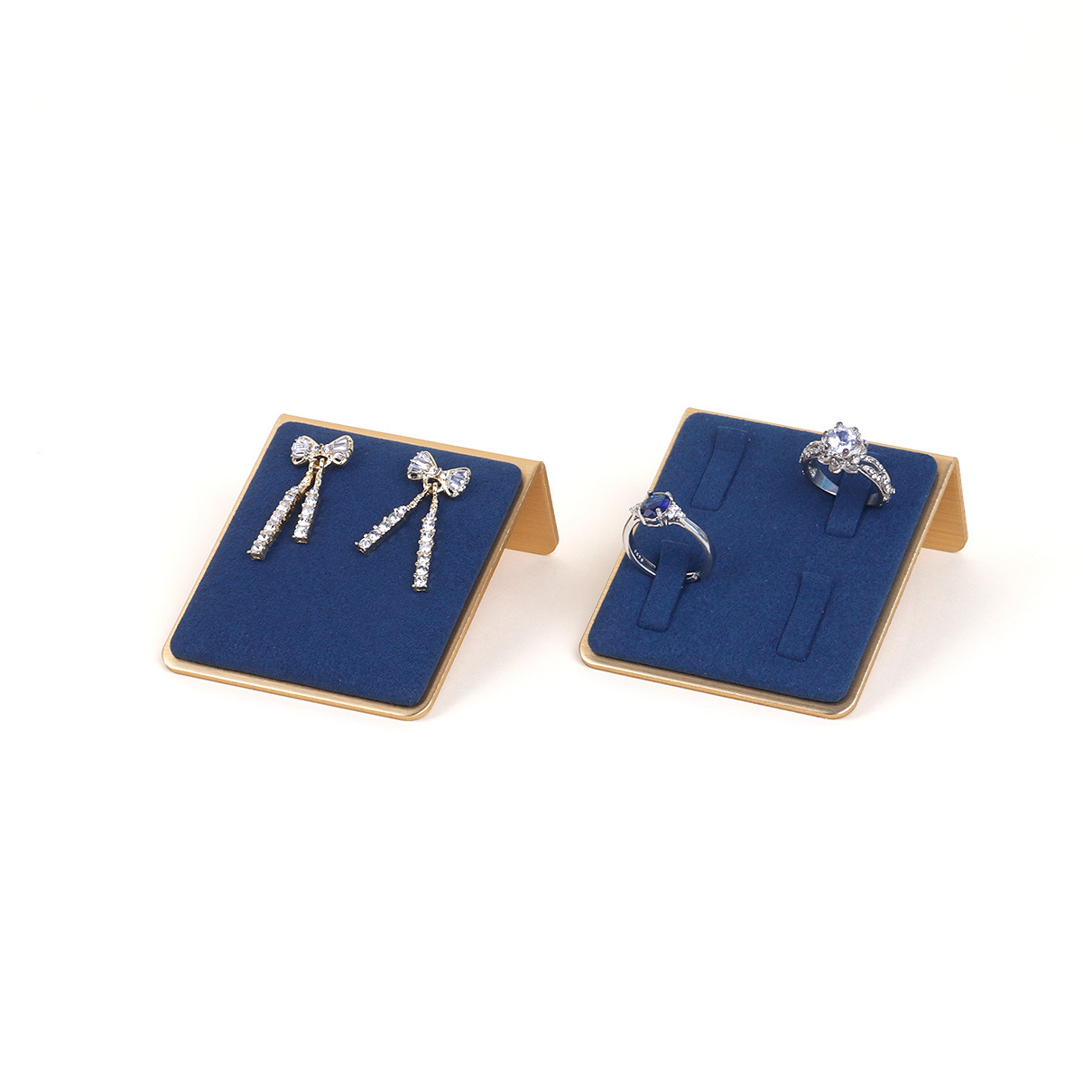Jili stud earrings, earrings, rings, jewelry stands, super-fine leather metal racks, accessory sets, display props Application Scenario
