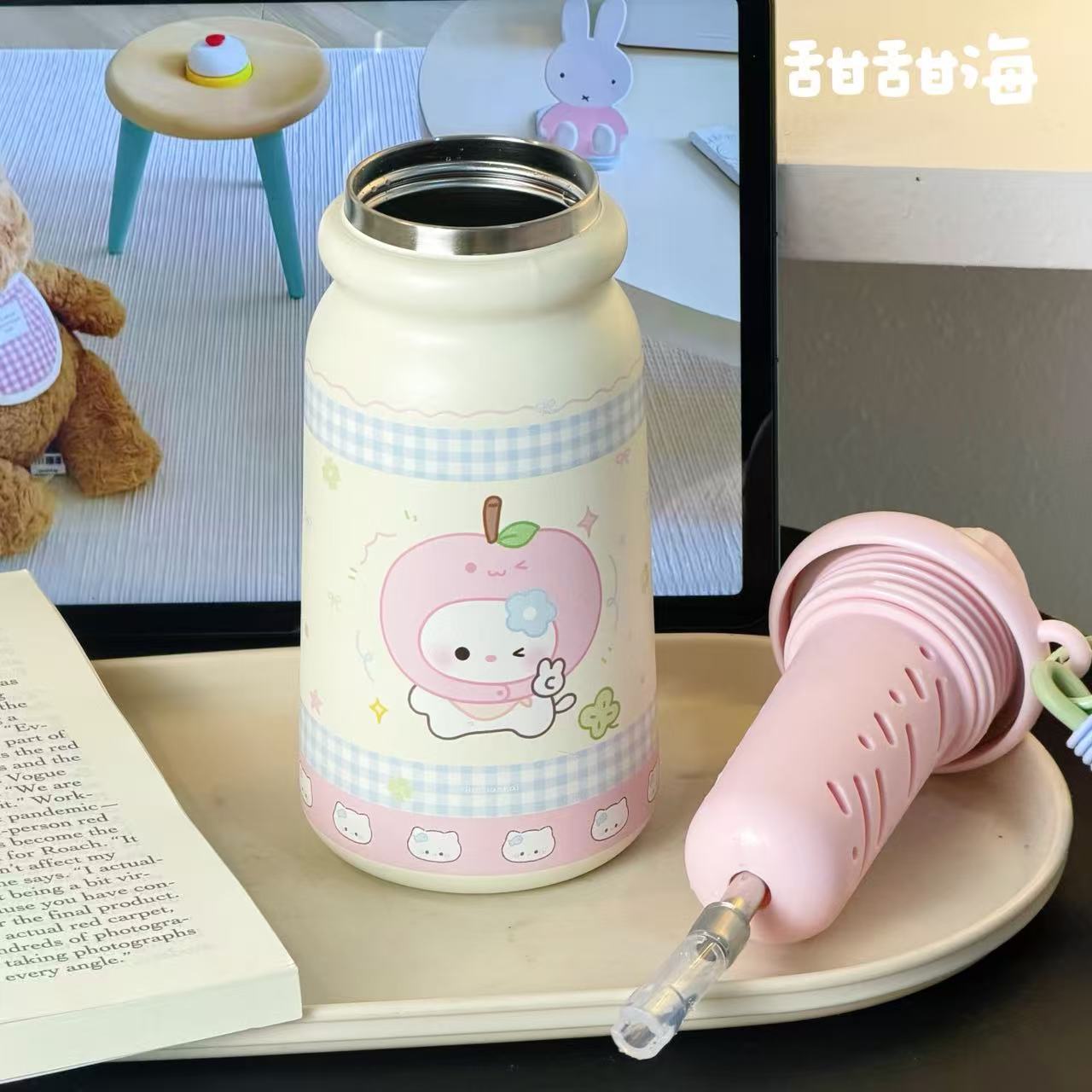 Cartoon tea-water separation insulated cup for girls, high appearance level 2025 New straw water cup for students, 316 stainless steel Application Scenario