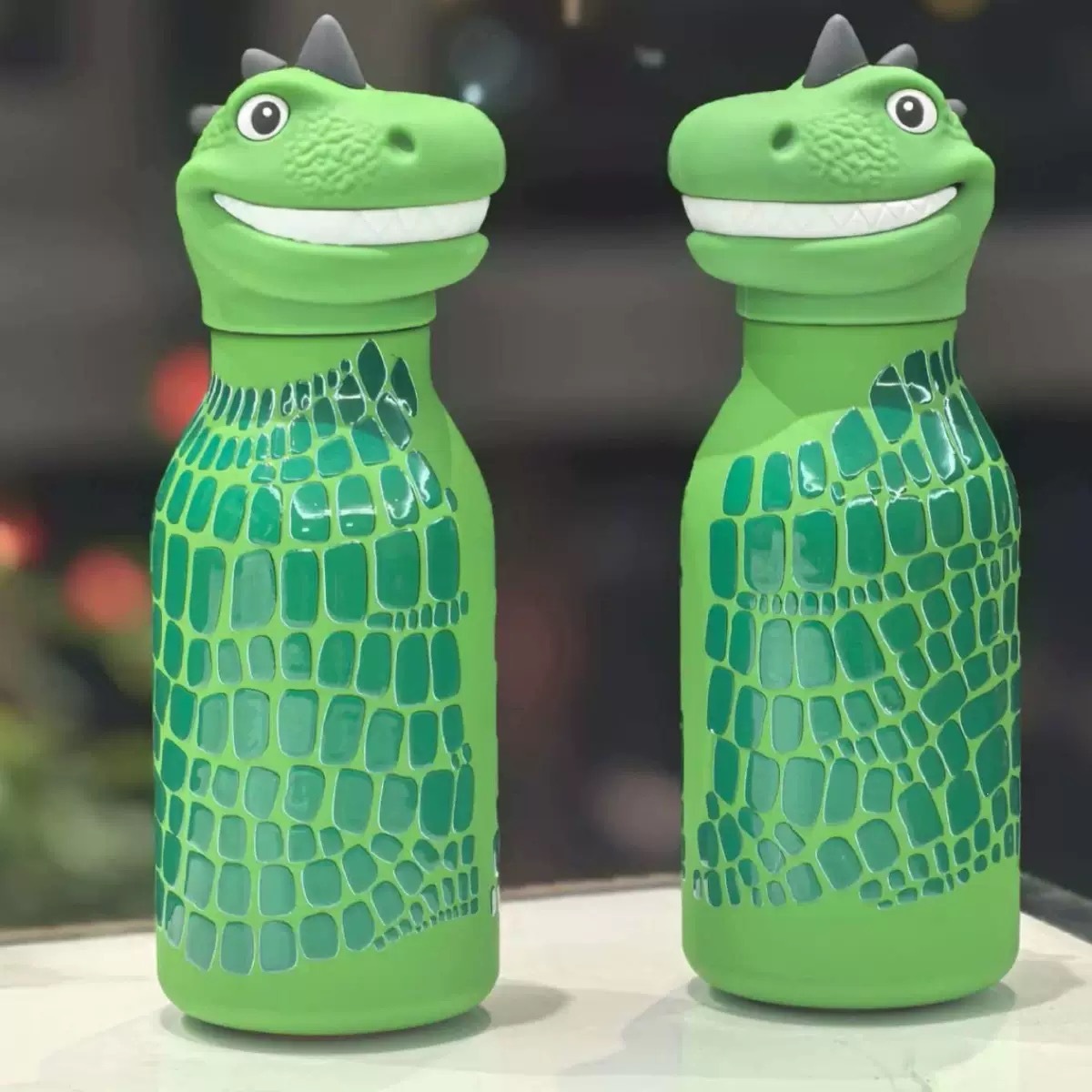 跨境新款TK亚马逊热卖创意可爱恐龙卡通公仔国潮儿童女生保温杯
