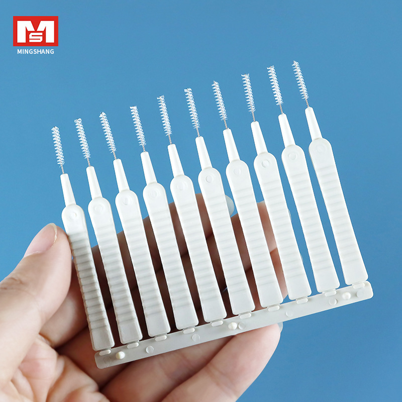 Japanese MS 2254 showerhead hole cleaning brush, bathroom household toilet showerhead gap needle cleaner Application Scenario