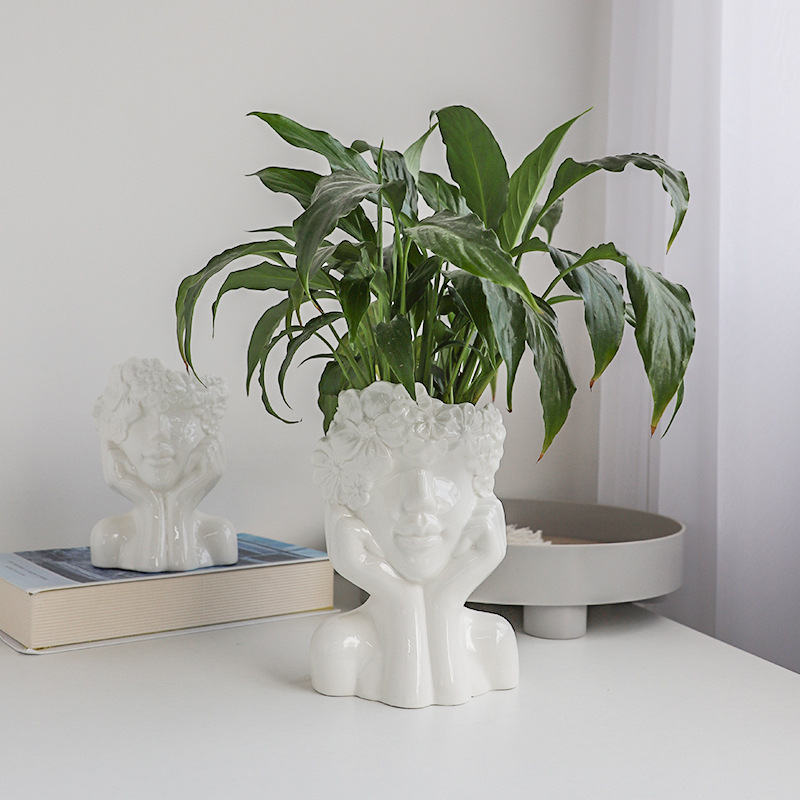 2026 Nordic Creative Home Desktop flower arrangements, figure statues, ornaments, human body ceramic vases, artistic flower vases, cross-border wholesale Specification image