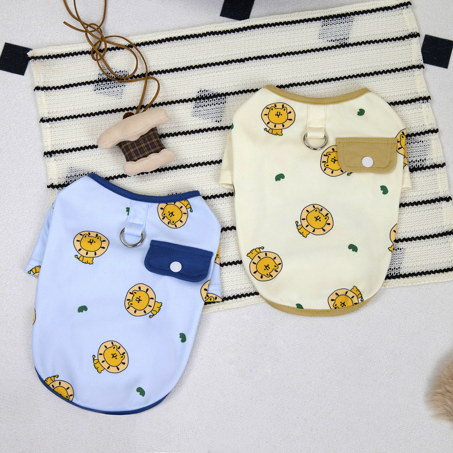 宠物T恤春夏薄款泰迪比熊博美约克夏小型幼犬可牵引猫咪狗狗衣服