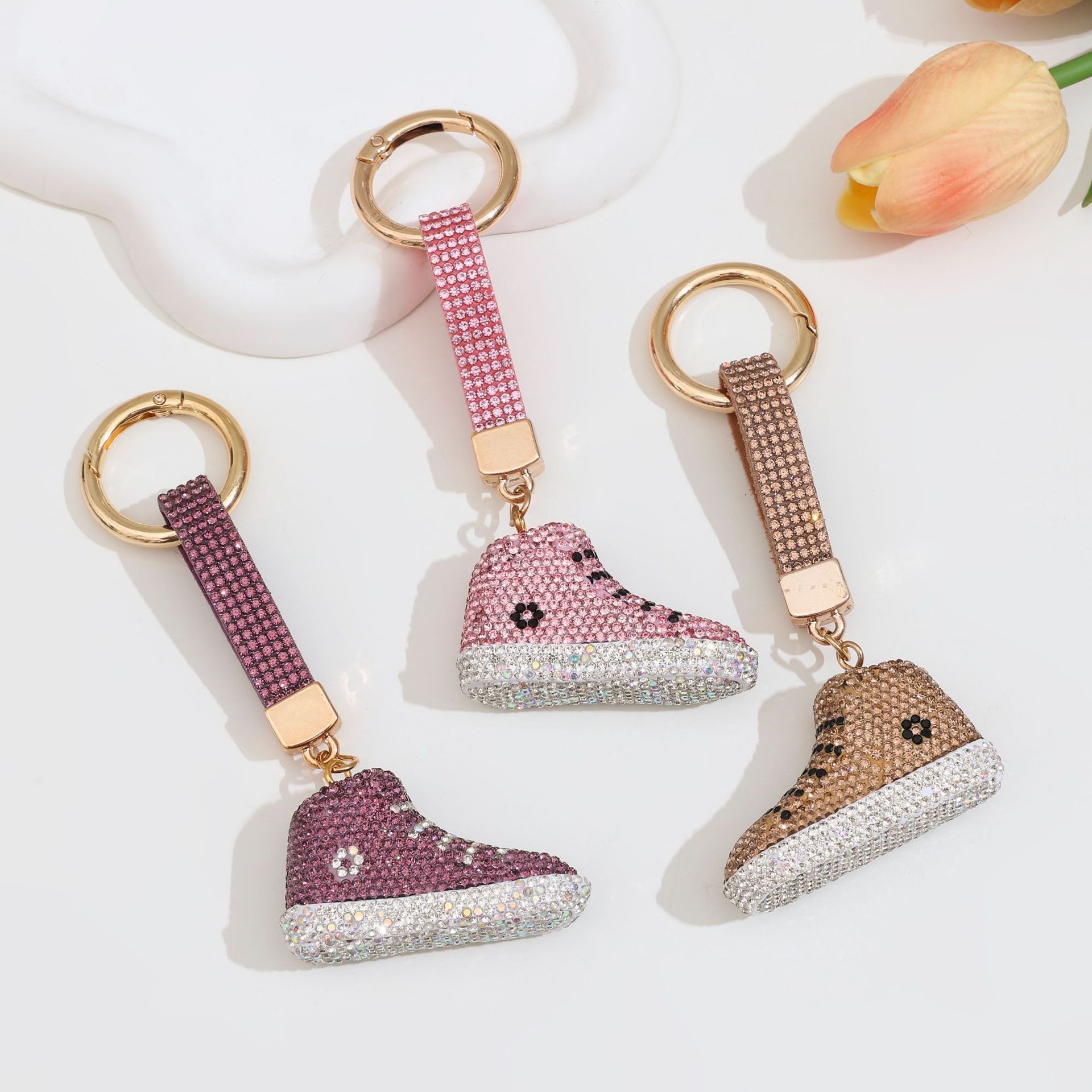 新款创意帆布鞋挂件挂饰女钥匙扣圈配件异形包包汽车挂饰饰品批发详情图2