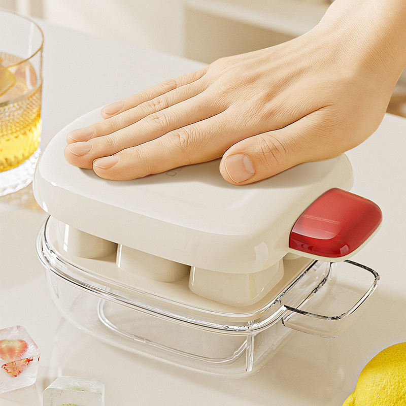 Ice cube tray molds with LIDS for ice storage. Press ice boxes to make frozen ice cubes. Food-grade homemade ice cubes for home use Specification image