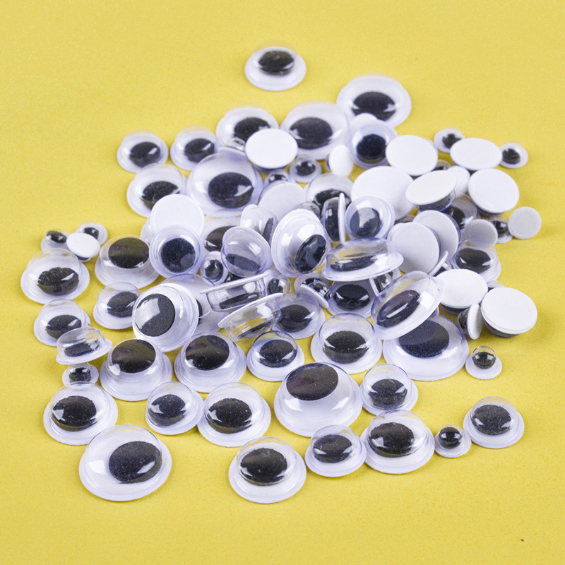 Colorful black and white children's handmade eyeball material accessories with adhesive backing, animal eye patch accessories, diy toy dolls Application Scenario