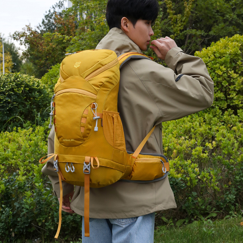 2026 New short travel, leisure, outdoor hiking backpack with large capacity, trendy backpack for camping and hiking in the wild Specification image