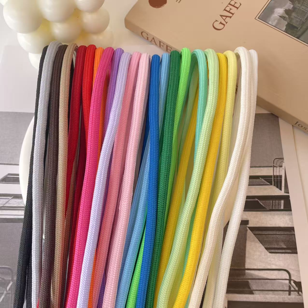 Wholesale stock of 5MM pure pigment surface low-elasticity filament DIY hand-woven colored core rope mobile phone lanyards semi-finished products