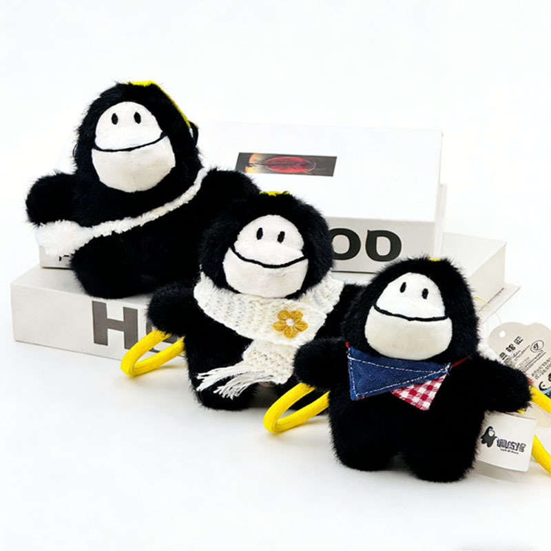 Mischievous Xing's new trendy scarf, cute little pendant, exquisite claw machine, plush toy, keychain gift Item Picture