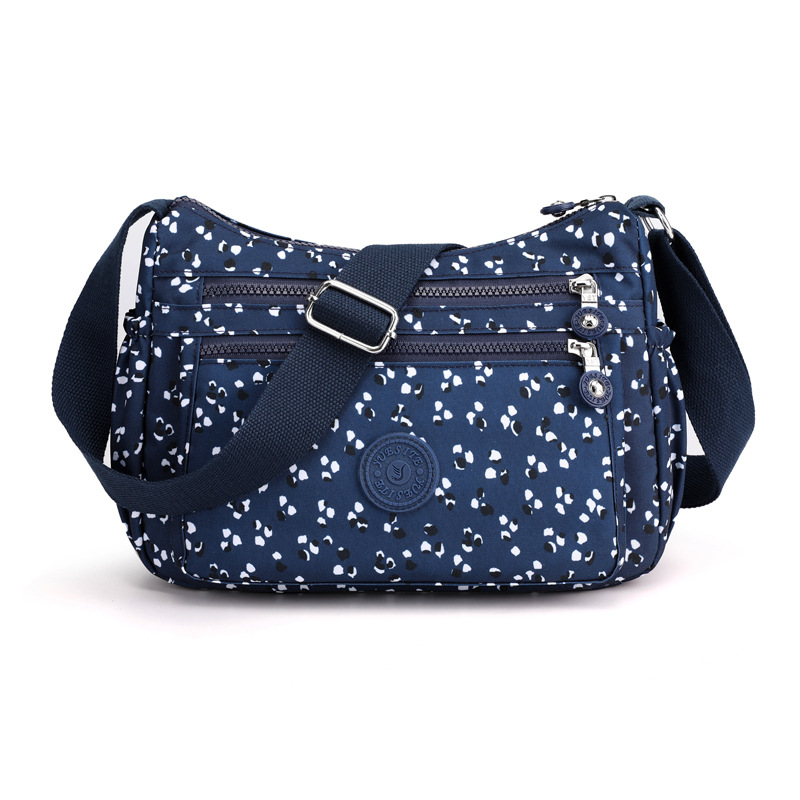 New cross-border nylon women's single-shoulder bag, urban simple nylon fabric bag, casual printed small square bag for middle-aged and elderly people Item Picture