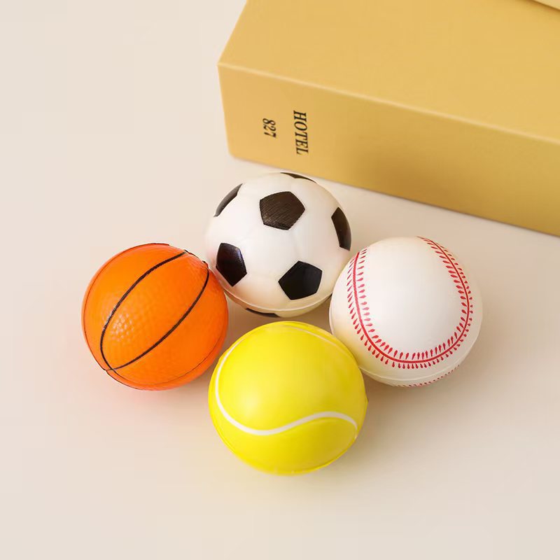 中弹pu篮球棒球网球足球发泡迷你实心海绵球弹力发泄跨境减压细节图
