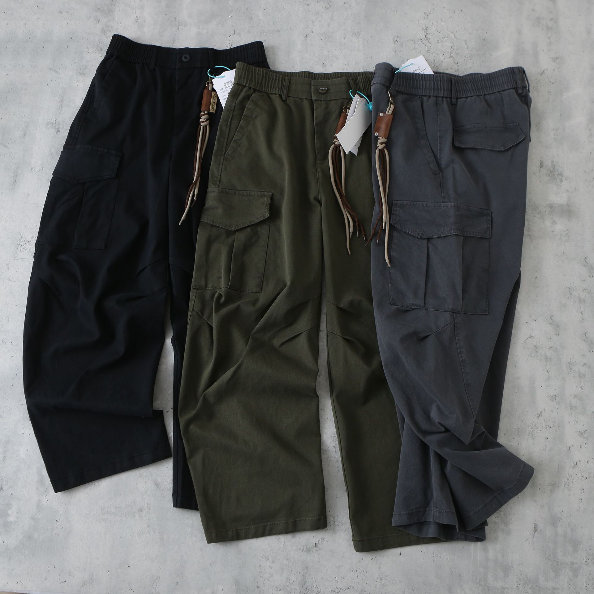 2025 Trendy bestsellers: Straight-leg men's casual pants, pocket wide-leg pants, comfortable and popular on the street. Source supply of long pants