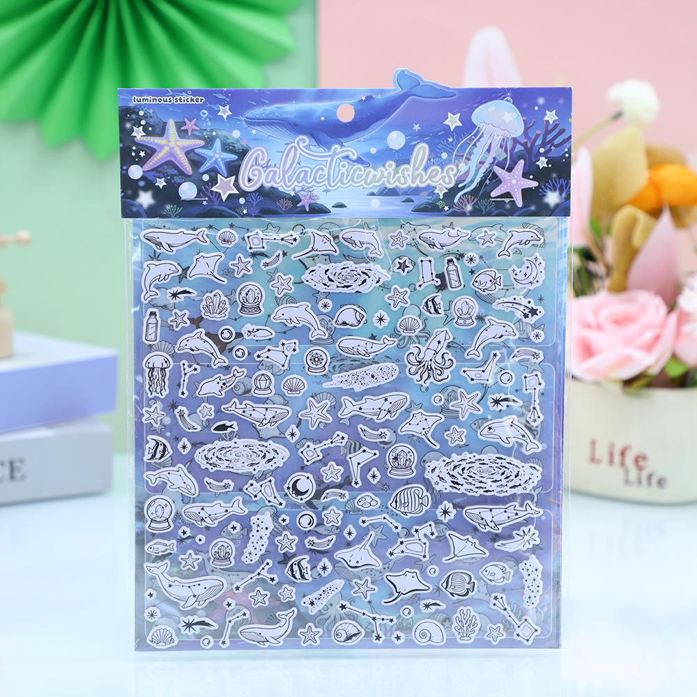 Venta caliente de comercio exterior cartoon space spaceships grande doble capa luminosa espuma pegatina para niños dibujos animados bubble stickers Application Scenario