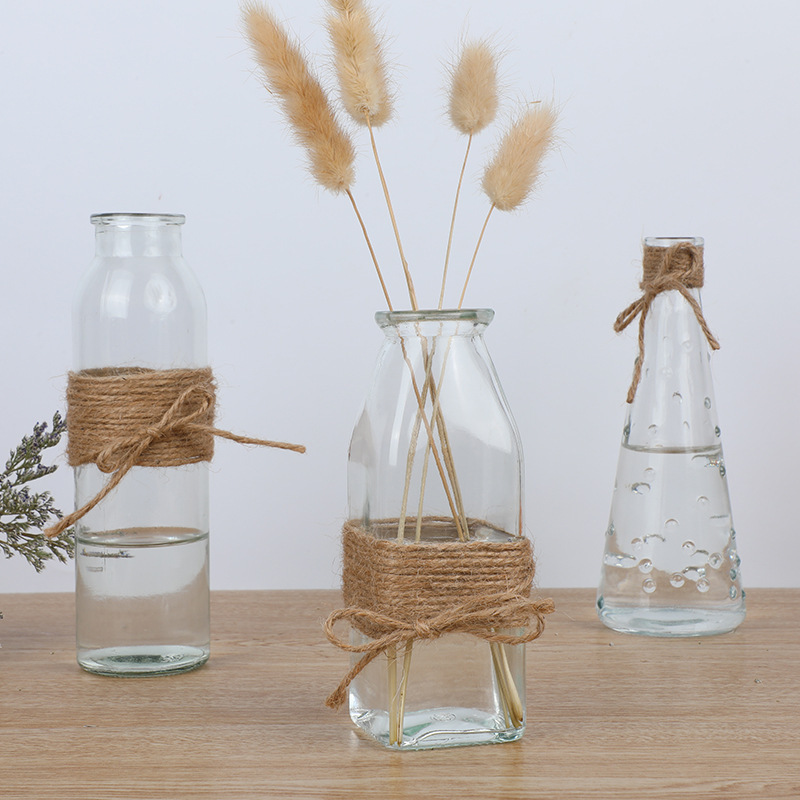 Transparent ins glass vases, Nordic fresh and clean living room decoration small vases, rattan volatile aromatherapy bottles wholesale Application Scenario