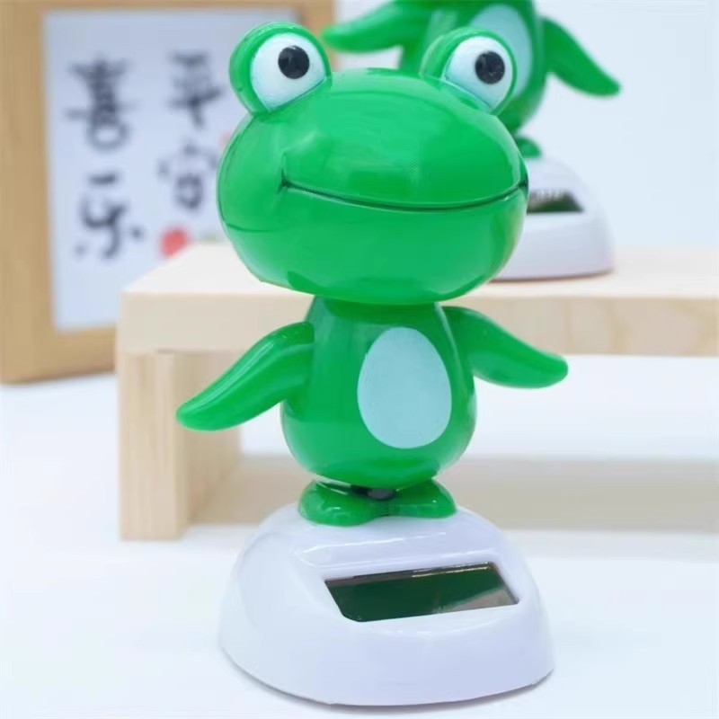 汽车摆件/汽车前面摆件/汽车前面摆件豹子/塑料汽车摆件/摆件产品图