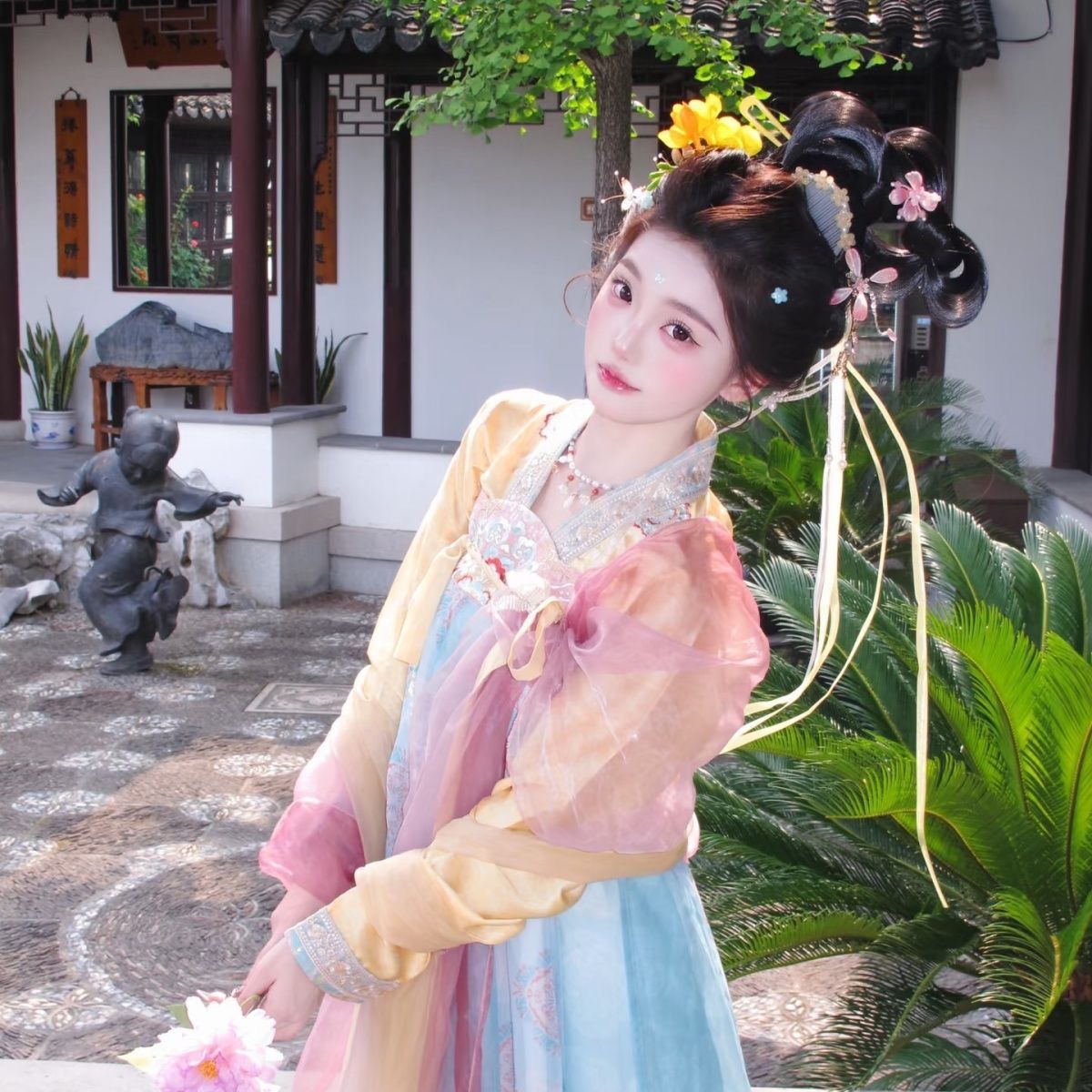 汉服女长袖中国风/明制表演服饰汉服/甲胄/表演服饰汉服/尾货产品图