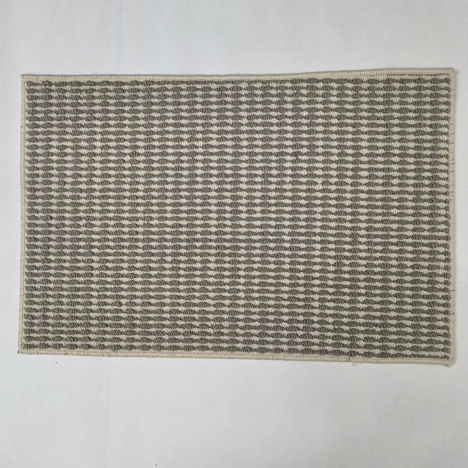 Imitation sisal ring velvet pineapple pattern dust removal, sand and mud scraping door mat, anti-slip bedroom, kitchen and bathroom floor mat Application Scenario