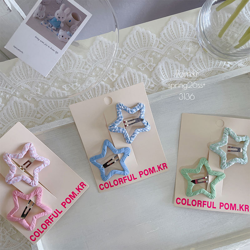 New Korean-style milk huhu five-pointed star hair clip, handcrafted wrap bye-bye clip, children's double-set bangs clip, sweet hair accessory Application Scenario