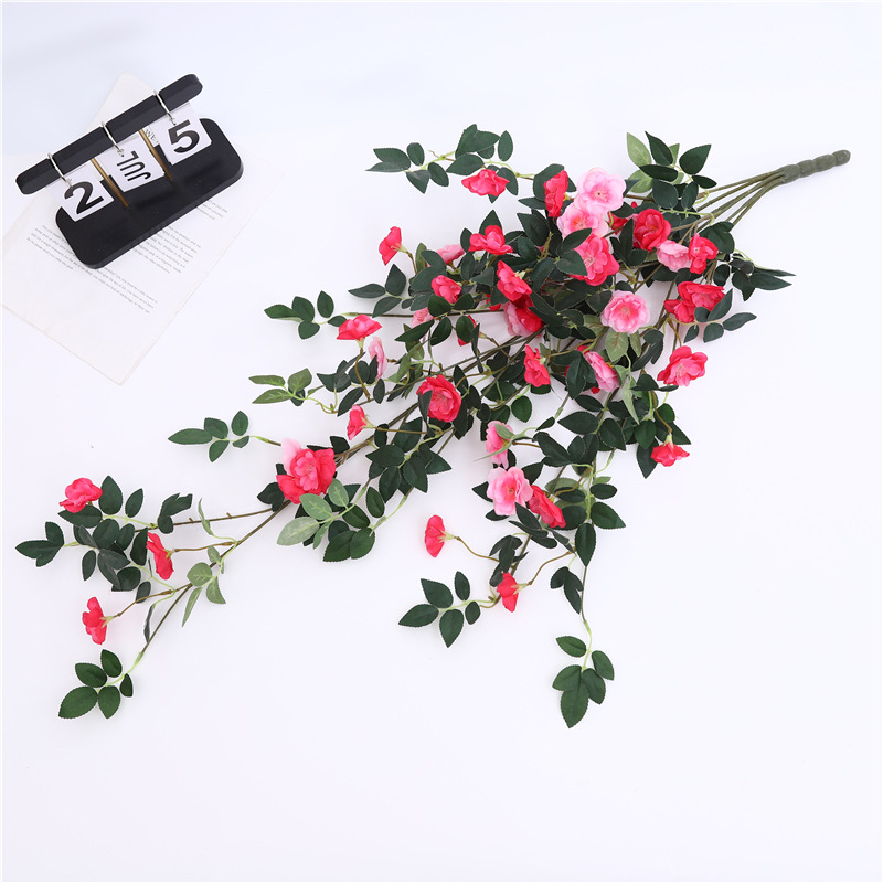 الالوان المزخرفة بالزهور الخضراء المزخرفة على شرفة خضراء مزخرفة بالالواجهة المبدعة Item Picture