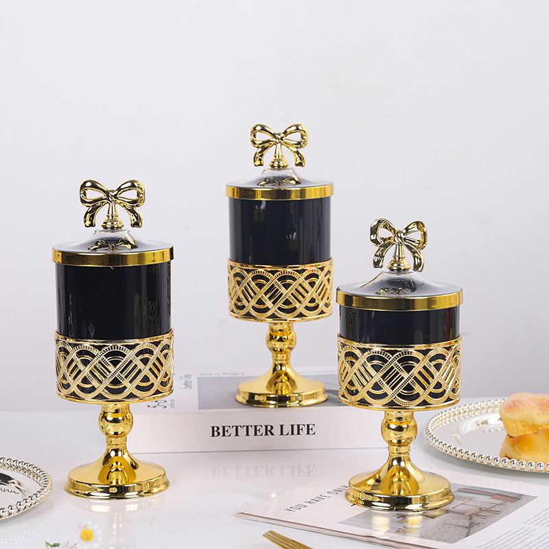 Three-piece set of European-style platinum candy storage jars, transparent storage jars, light luxury candy jars, dining and living room storage jars