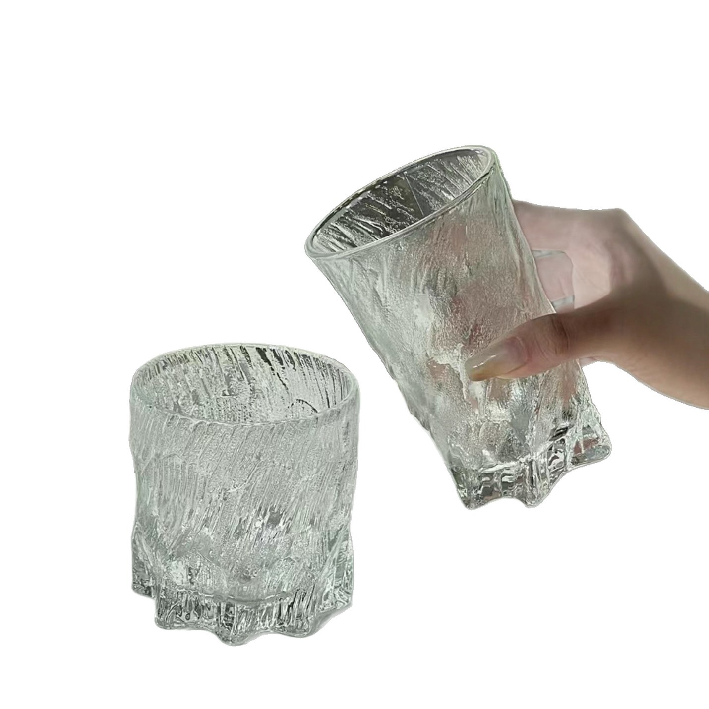 ويقدم الصانعون كؤوس ماء دائرية ذات نوعية عالية من اجل التصميم Item Picture