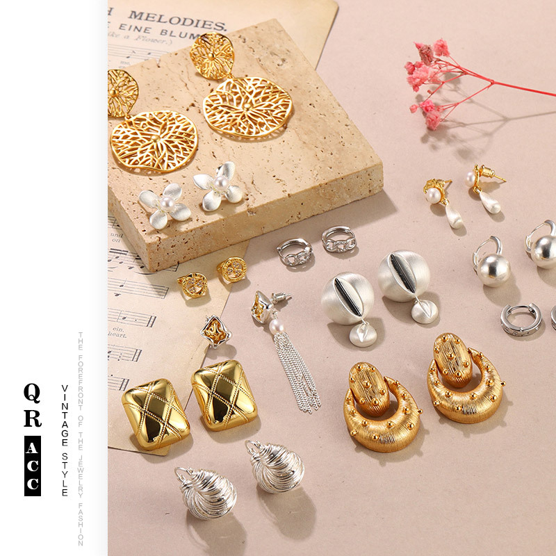 欧美跨境金属风高级几何不规则耳环夸张流苏蝴蝶结爱心耳钉气质女