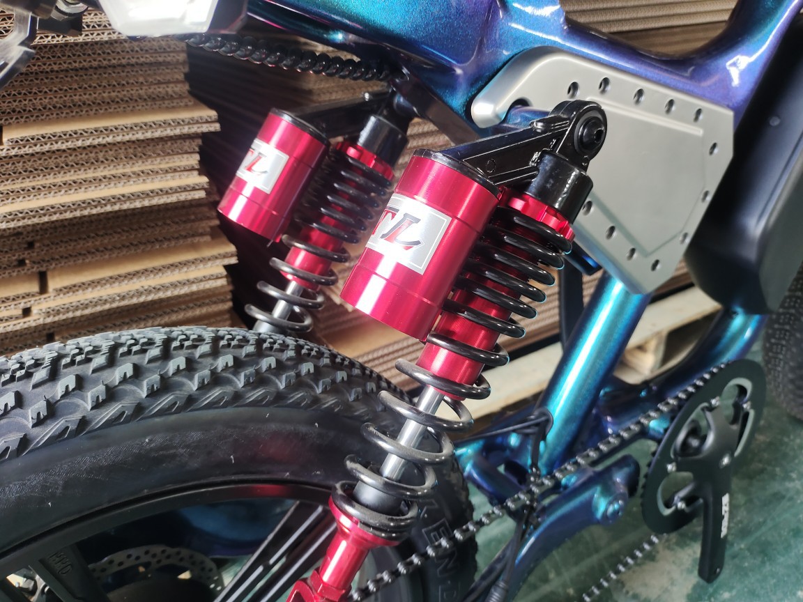 20-inch lithium battery-powered mountain biking, adult variable speed, male and female student off-road electric racing bike riding details Picture