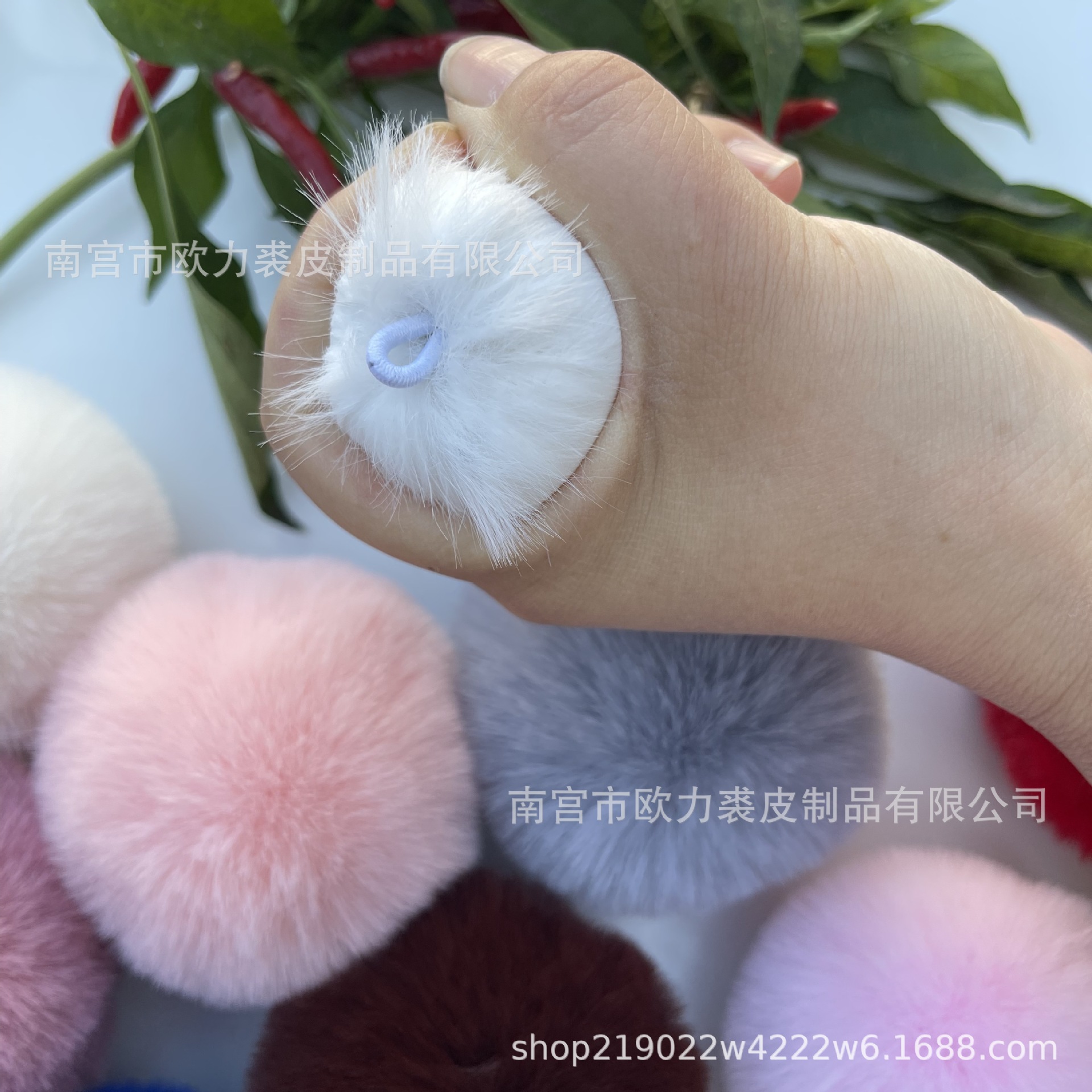 毛球/蕾丝球/水貂绒球球/毛球珠/毛绒玩具配件细节图