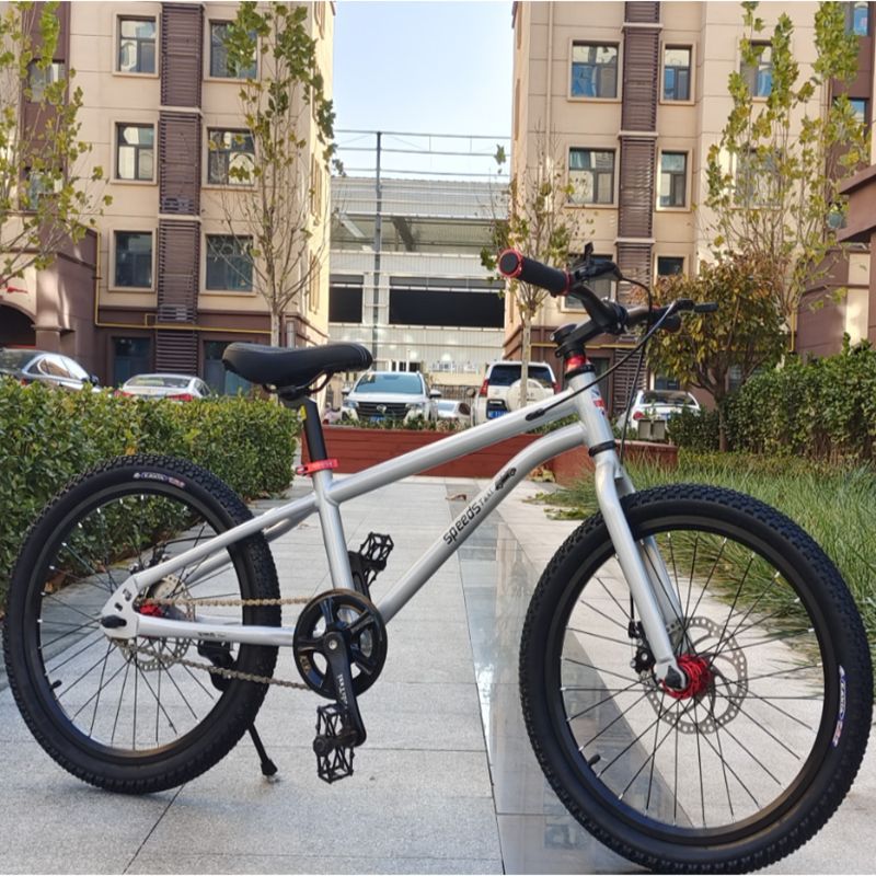 Children's bicycles made of lightweight aluminum alloy, featuring 18-20-22 inches for boys and girls aged 5-12