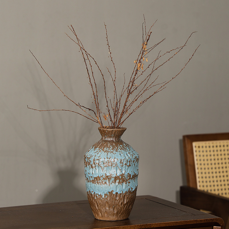 2026 European retro style ceramic vase, wabi-sabi style living room high-end feel, coarse earthenware jar, simple dried flower arrangement, flower vases and ornaments Application Scenario