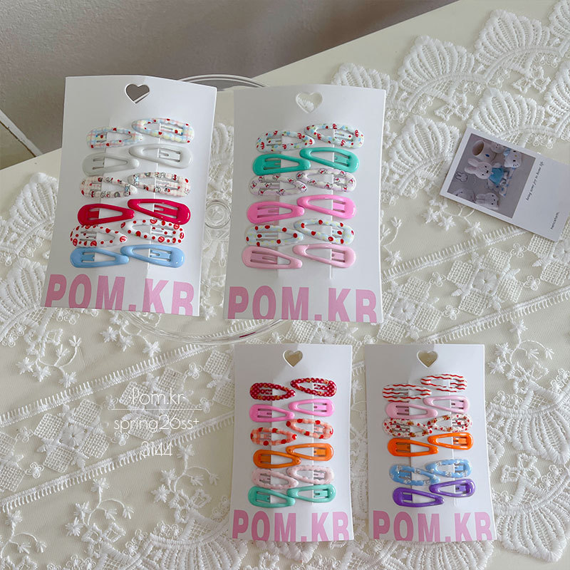 Spring new 3cm printed and lacquered children's bb clip, sweet forehead fringe clip, baby bye-bye clip hair accessory Application Scenario