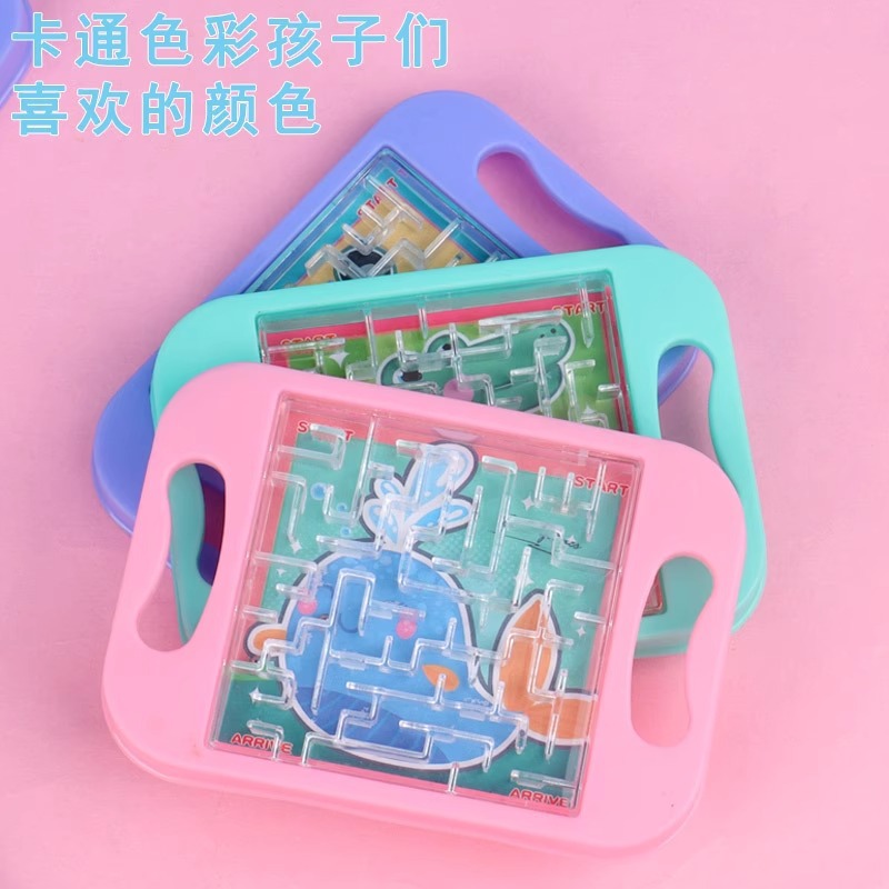 Small-sized palm maze, children's balanced steel ball puzzle toy, ball track maze, student prize pool Application Scenario