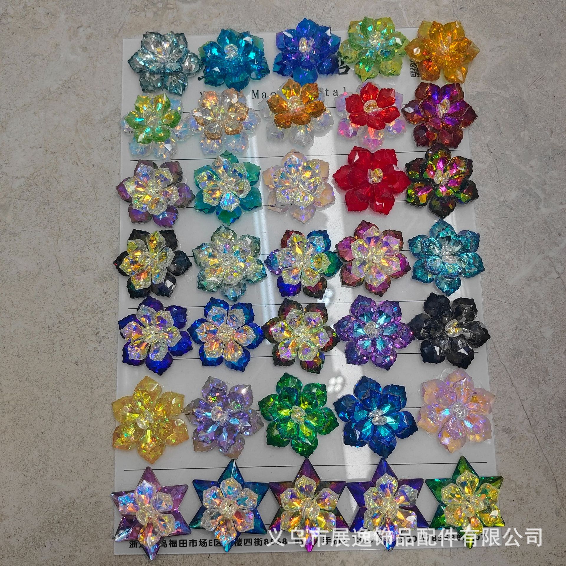 Colorful flower glass rhinestone, handmade DIY jewelry accessories, clothes, dance costumes, bags and other decorative accessories Application Scenario