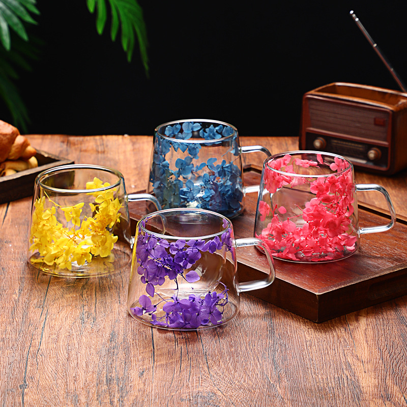 Cross-border new product, popular petal flower-shaped cup, high appearance level, dried flower real flower double-layer creative high borosilicate coffee glass cup
