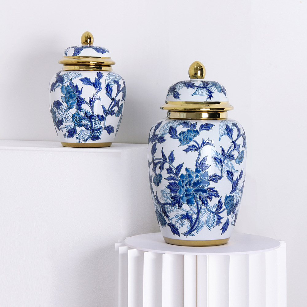 Ceramic vases, high-end blue and white porcelain home decorations, entrance hall and living room ornaments, hotel creative handicrafts Application Scenario