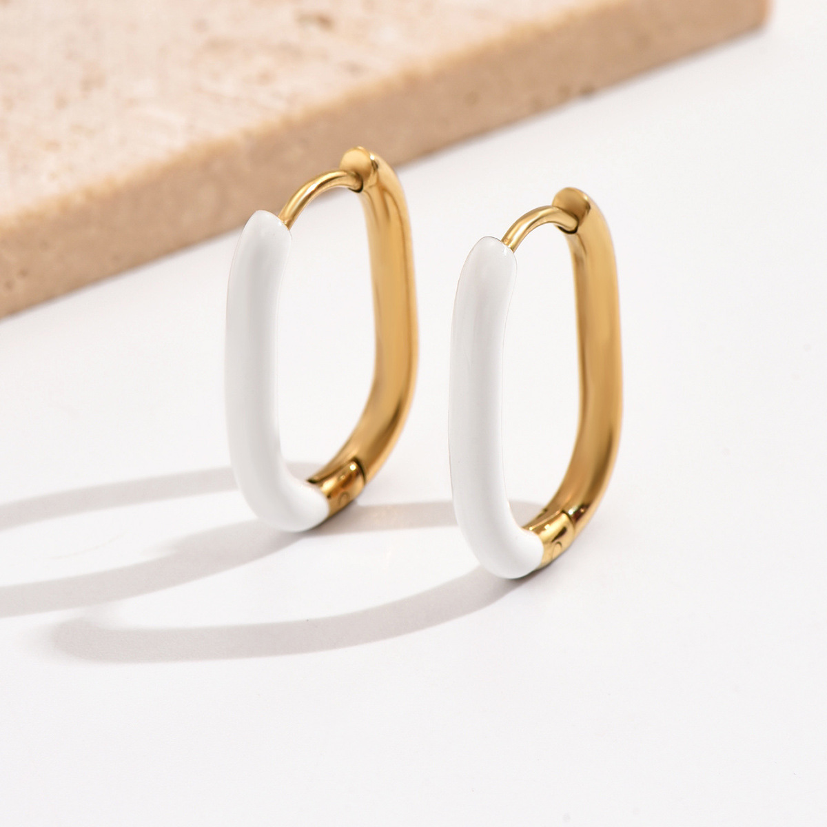 饰品/耳环/耳饰/米珠耳环/编织水晶耳钉白底实物图