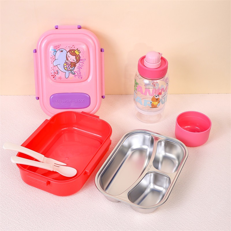Cross-border children's cute hand-held water cup stainless steel lunch box set manufacturer student cartoon compartments lunch box Application Scenario