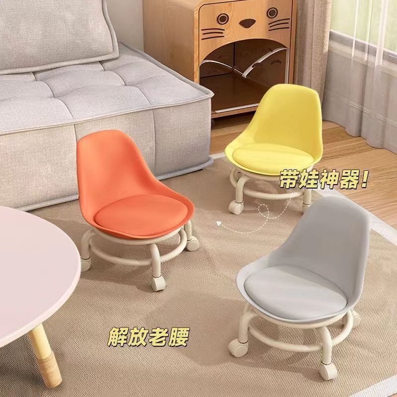 跨境化鞋子/滑轮矮凳子/儿童/板凳塑料/防滑洗澡椅产品图
