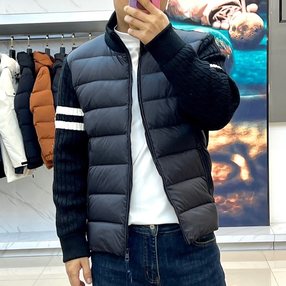 羽绒服/冲锋衣/鳄鱼牌羽绒服/牛仔服/大衣男细节图