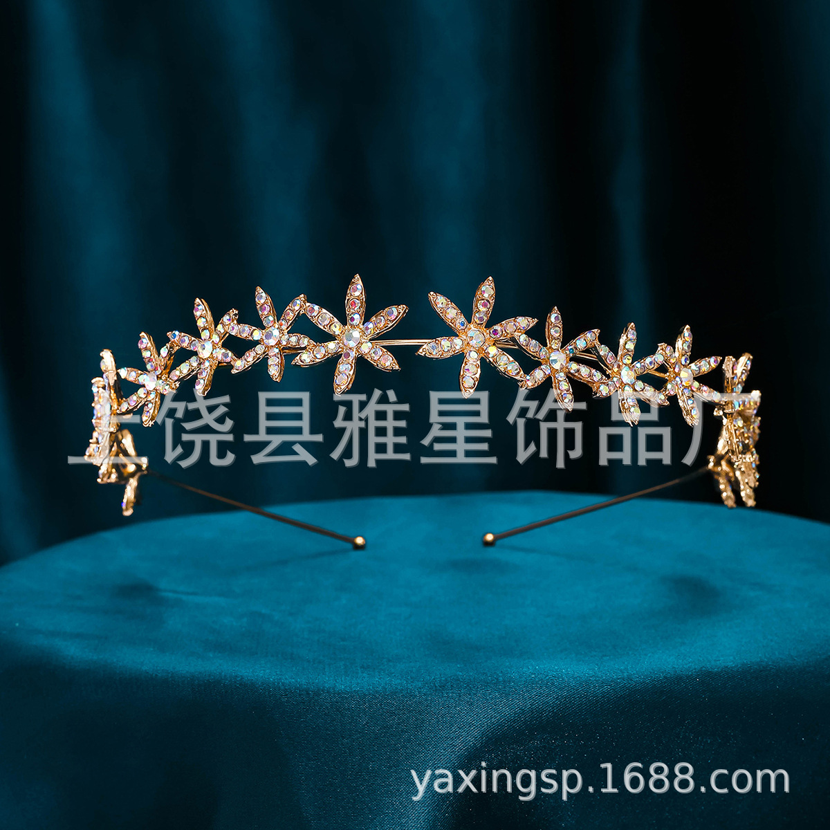 Korean-style simple bride flower rhinestone headband, silver hair accessory, forest-themed, sweet and fashionable princess photo daily life Application Scenario