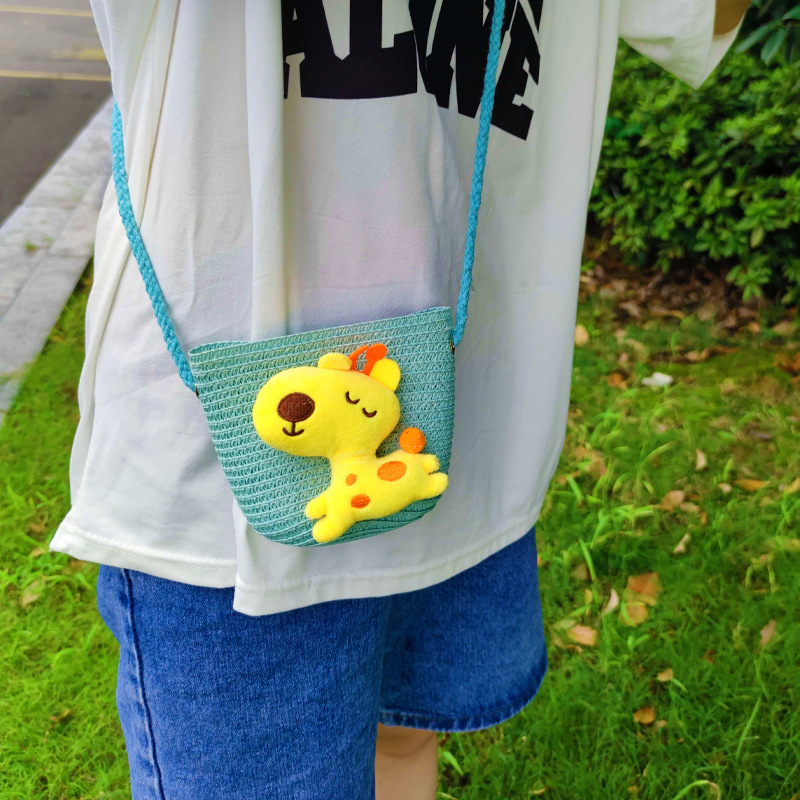 Children's woven straw bags, summer mini baby crossbody loose change small bags, dinosaur cartoon cute scenic spot wholesale Item Picture