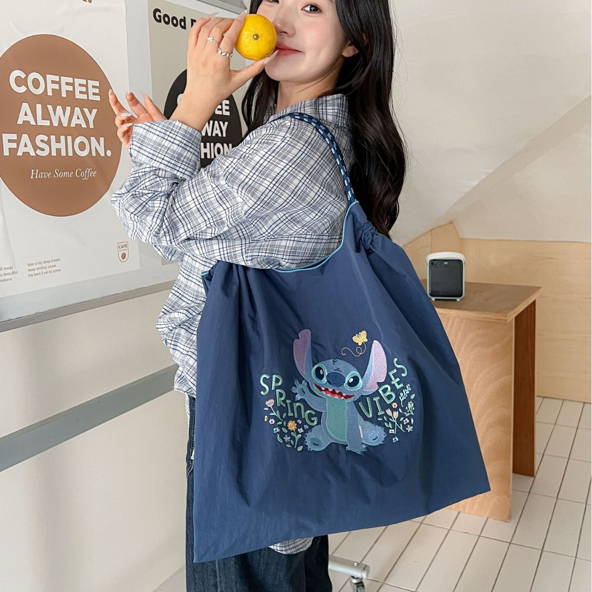 Otoño-invierno bolsos de mujer bolsos stillboy bolsos de gran capacidad tote bolsos de mujer bolsos de mano bolsos de un solo hombro de nylon bordado versátil Application Scenario