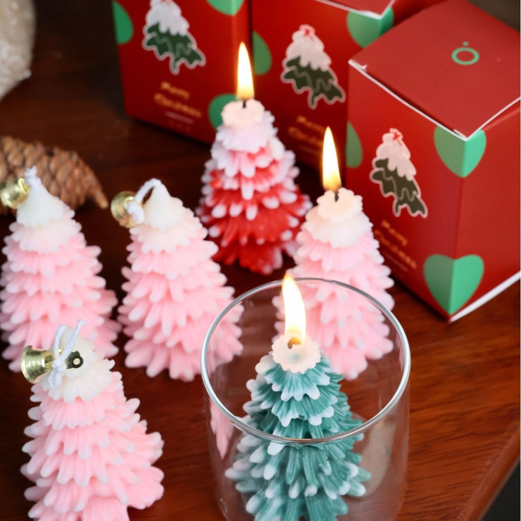 Vela de navidad transfronteriza decoración de regalo acompañante de fiesta de cumpleaños regalo de mano árbol de navidad vela perfumada caja de regalo juego details Picture