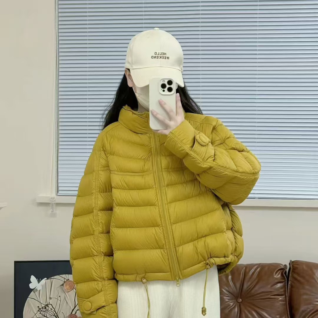 羽绒背心实物图